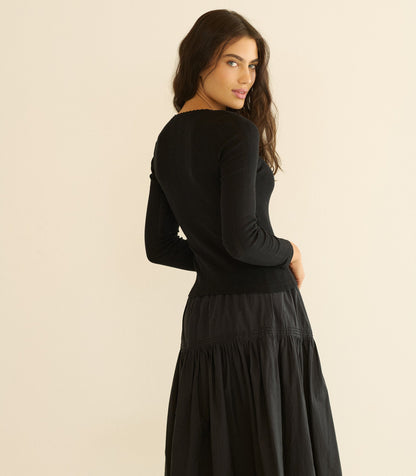 LORI TEE -- BLACK